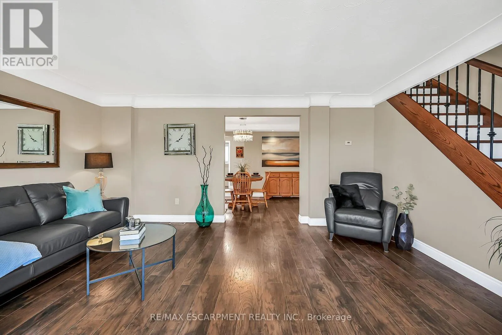 533 COCHRANE ROAD
