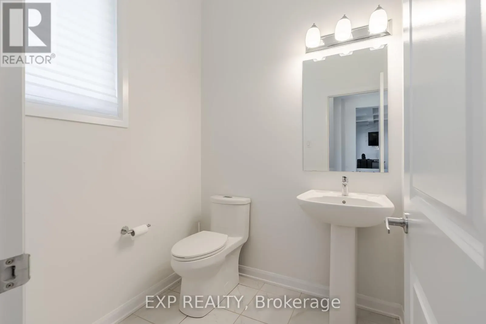 309 CLOYNE CRESCENT