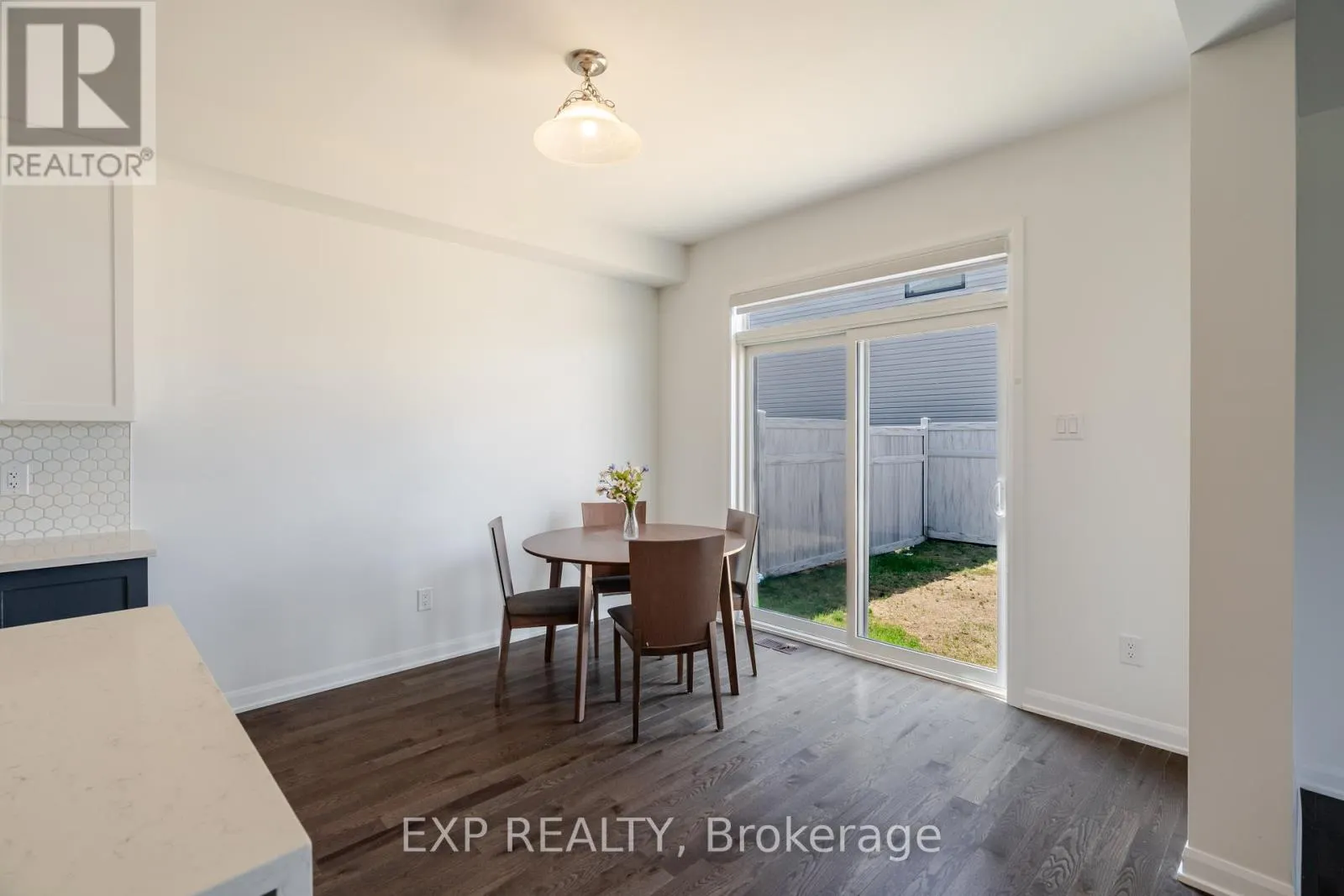 309 CLOYNE CRESCENT