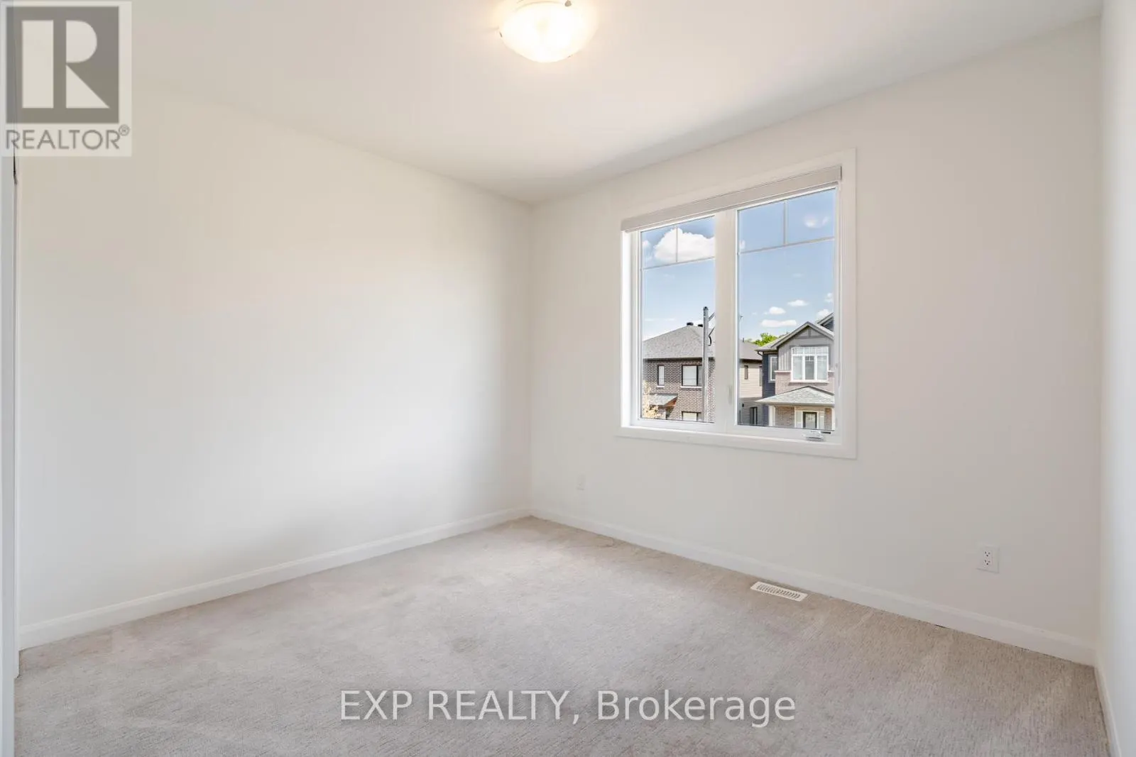 309 CLOYNE CRESCENT