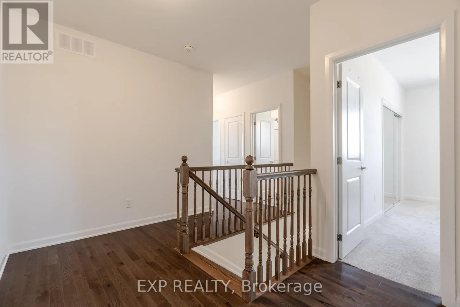 309 CLOYNE CRESCENT