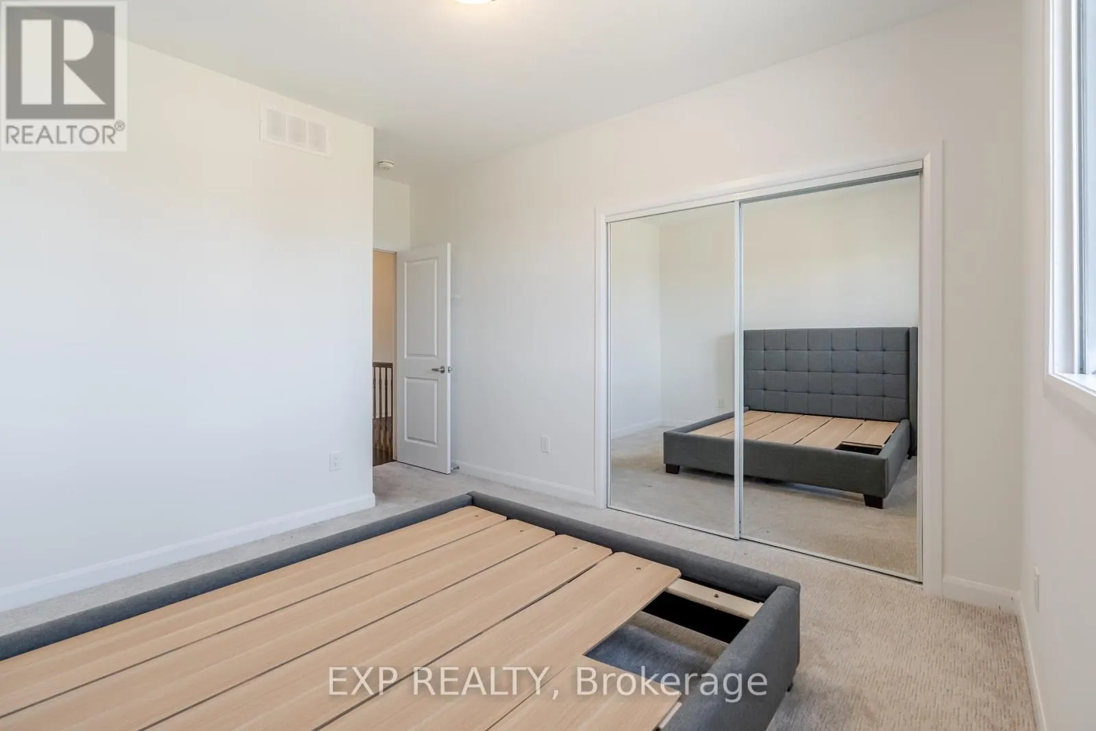 309 CLOYNE CRESCENT