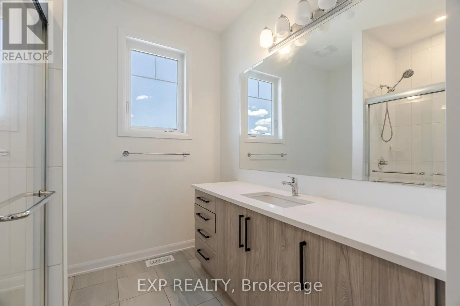 309 CLOYNE CRESCENT