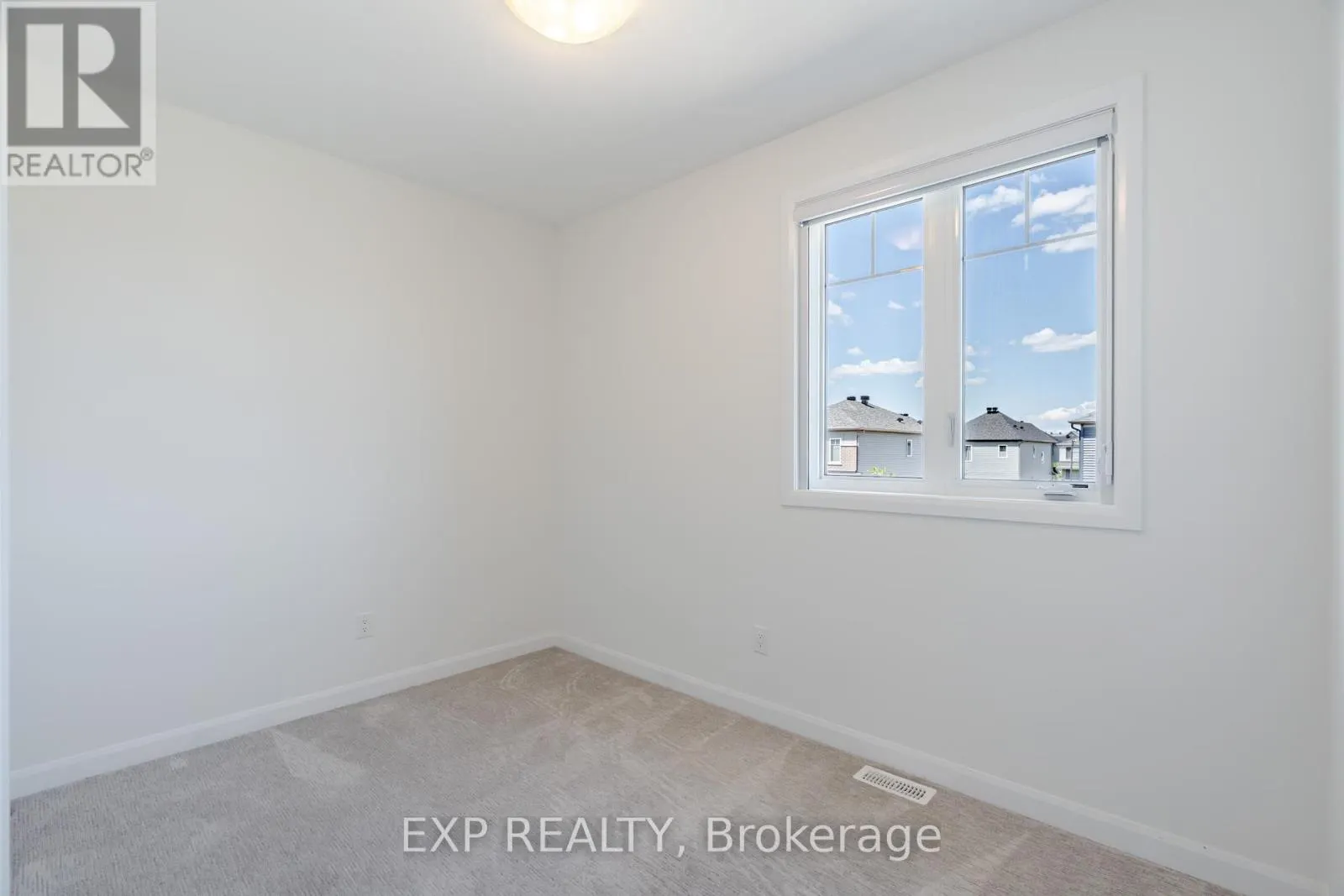 309 CLOYNE CRESCENT