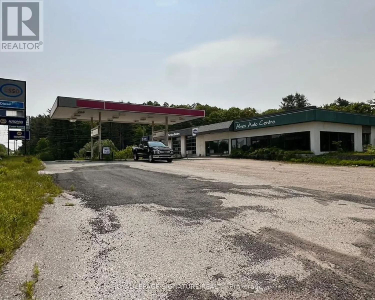 993 LAKE JOSEPH ROAD