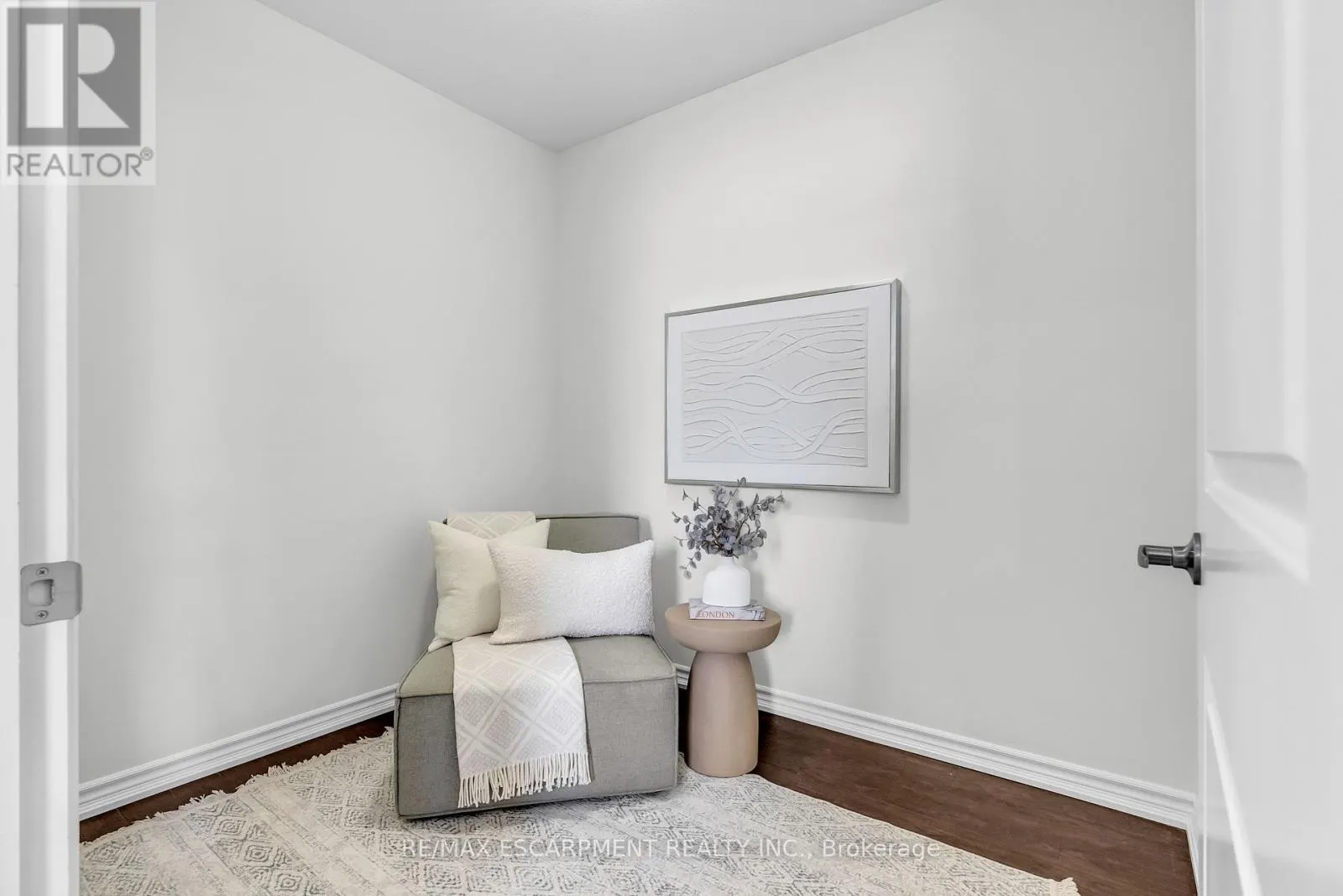 314 - 95 WILSON STREET W