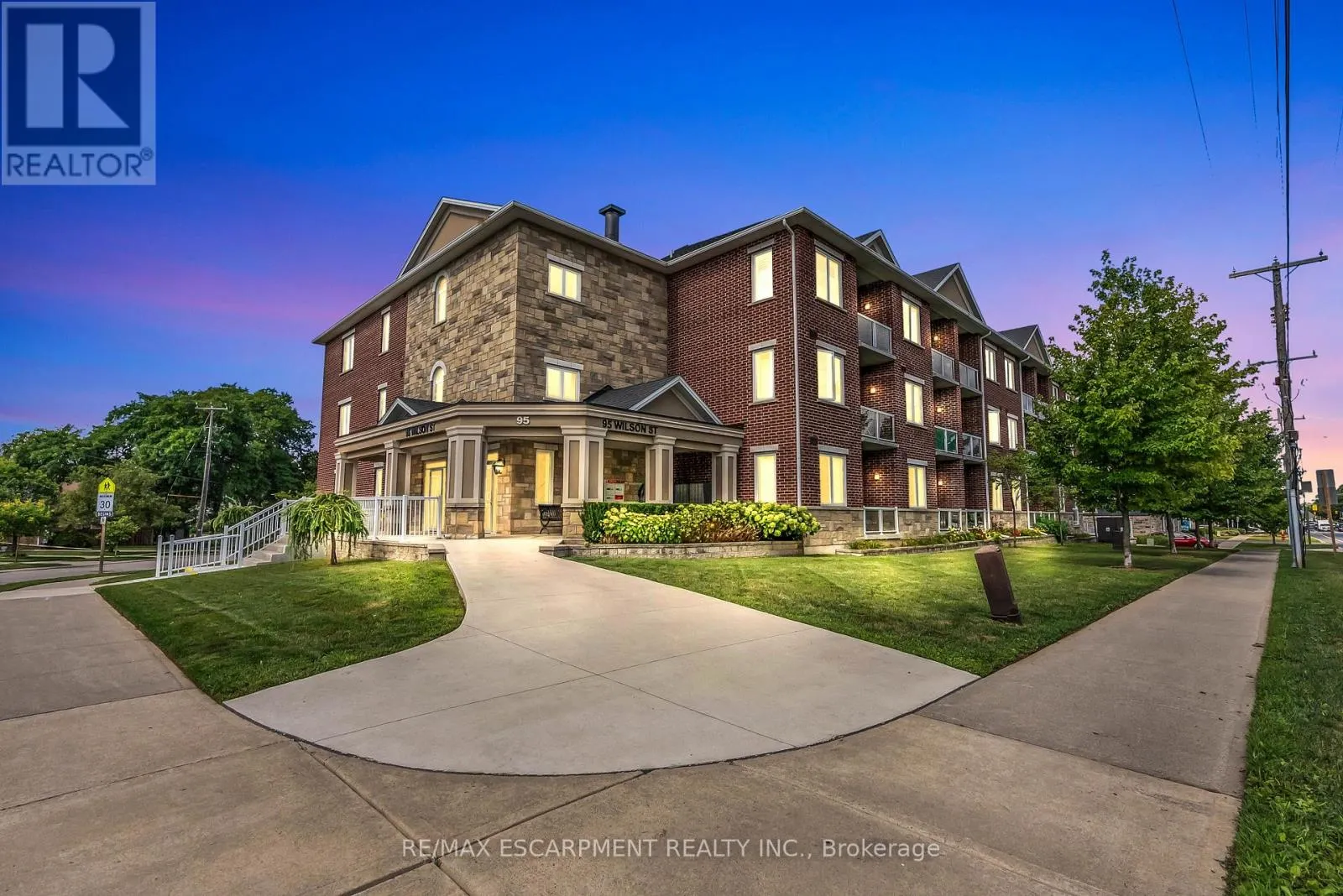 314 - 95 WILSON STREET W