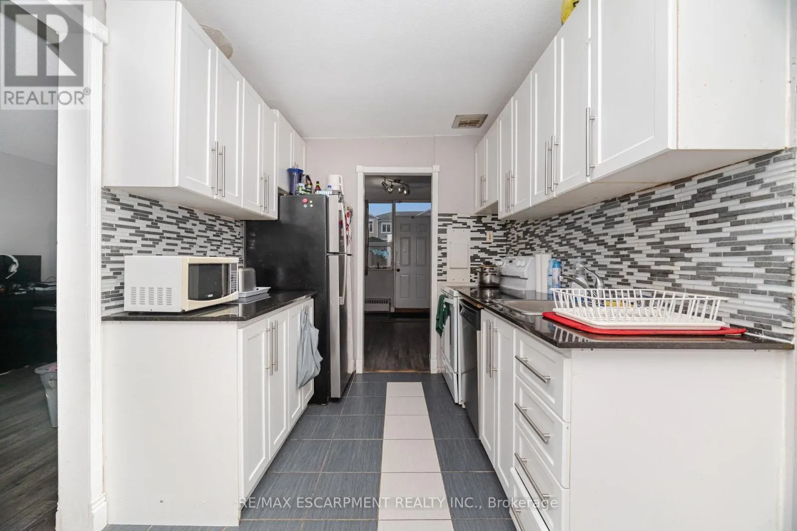 14 - 15 ALBRIGHT ROAD