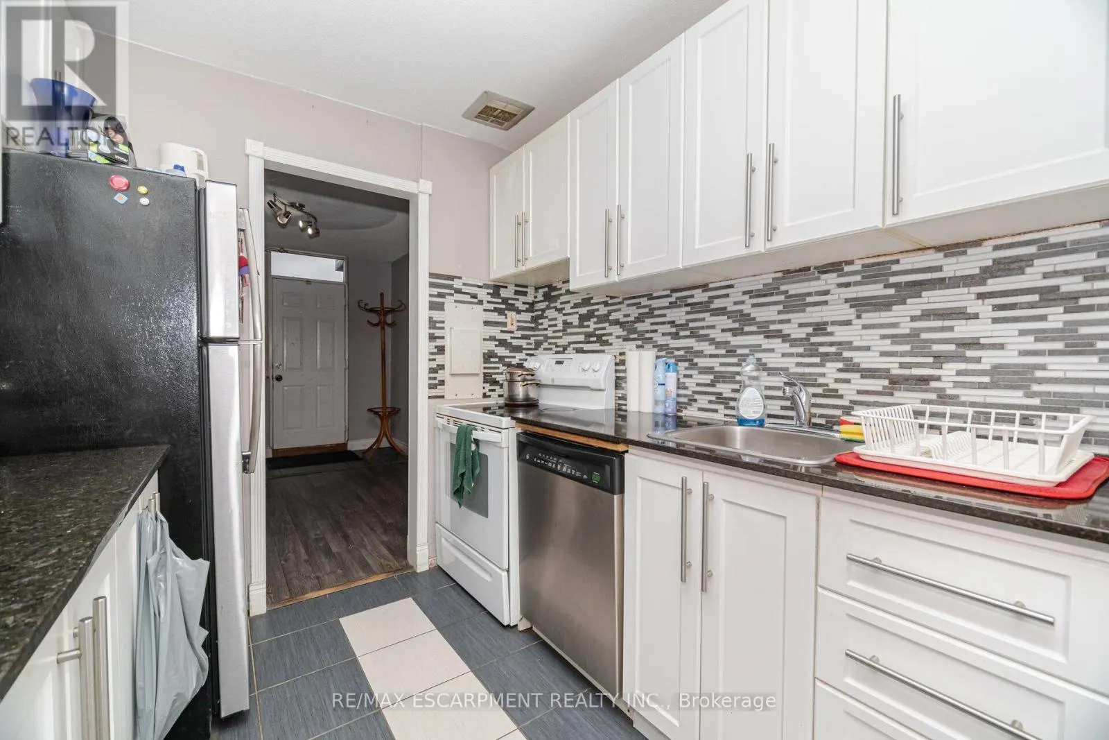 14 - 15 ALBRIGHT ROAD