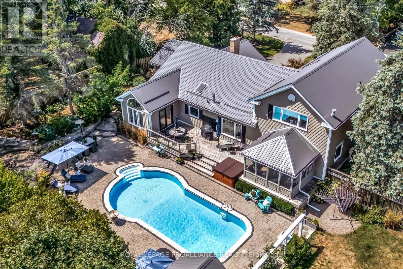 3 WESLEY ACRES ROAD