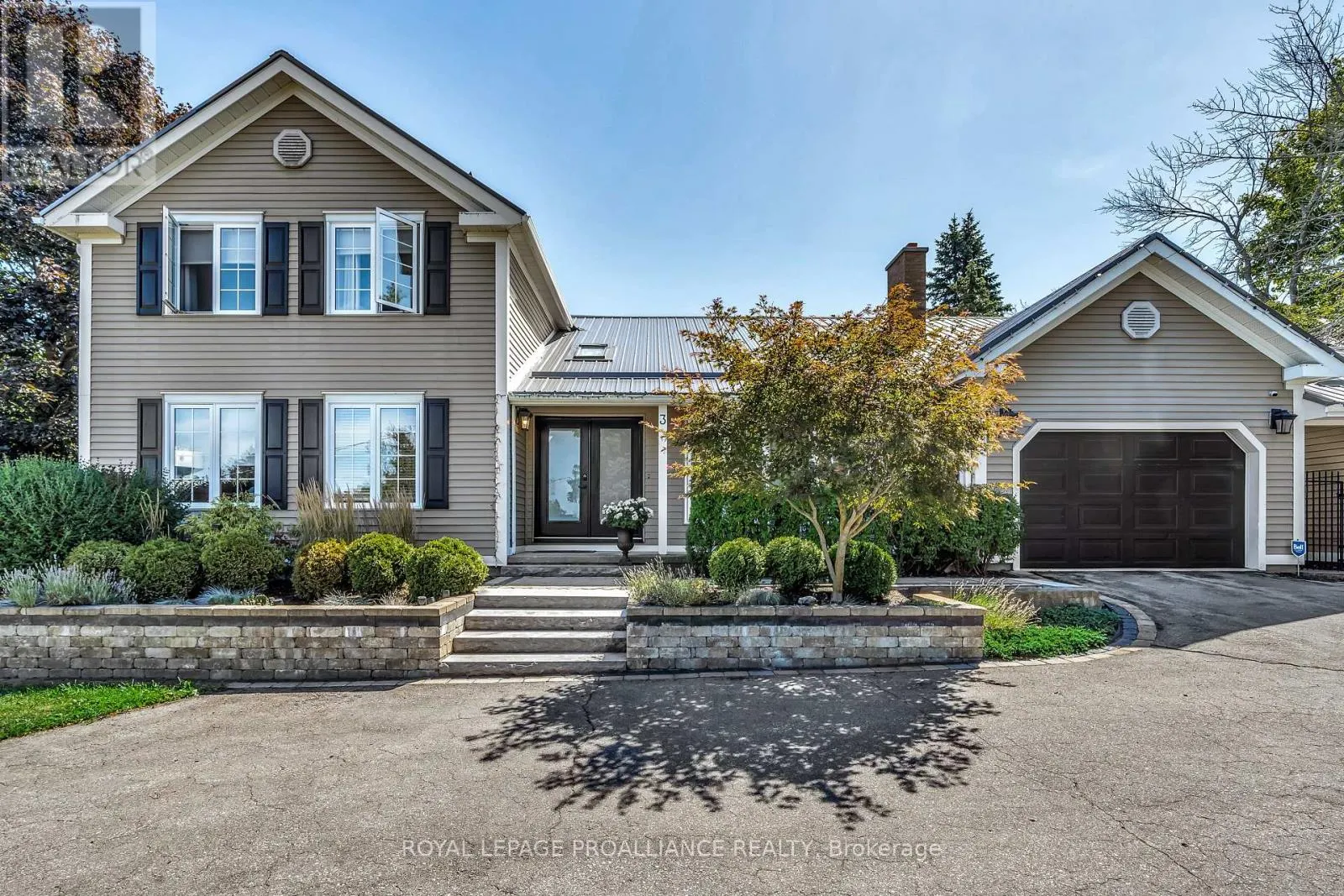 3 WESLEY ACRES ROAD