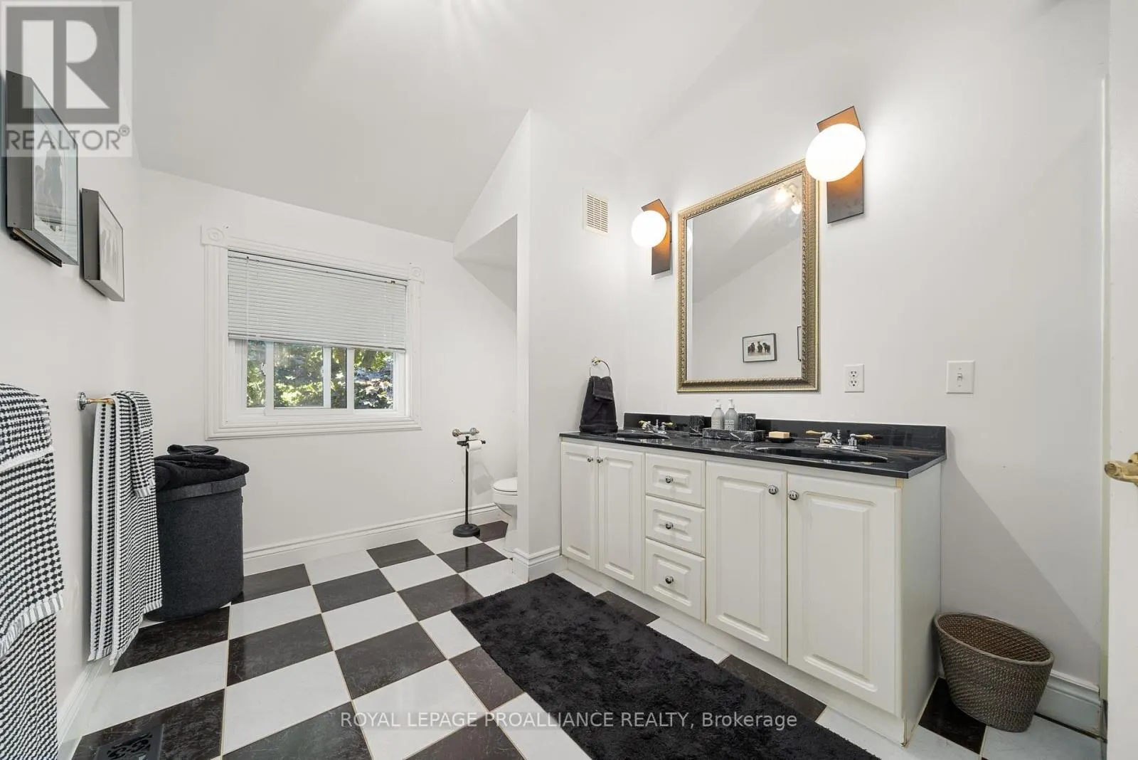 3 WESLEY ACRES ROAD