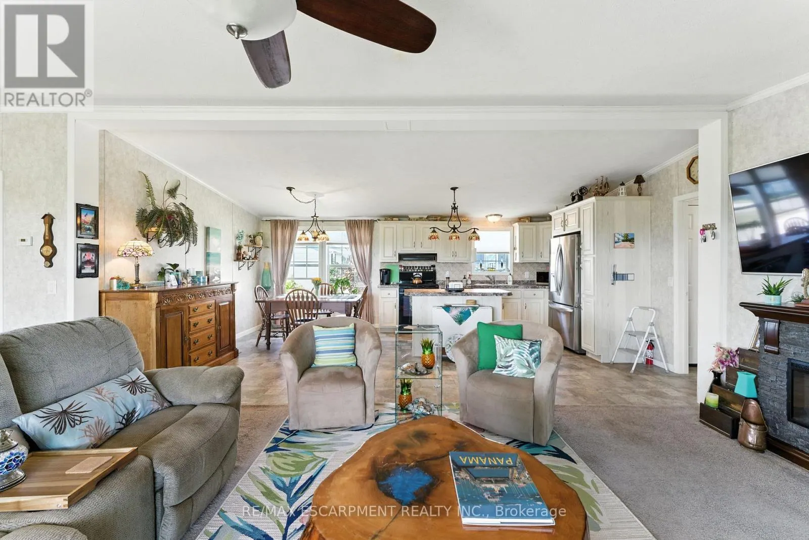 55 RIVERBEND CRESCENT
