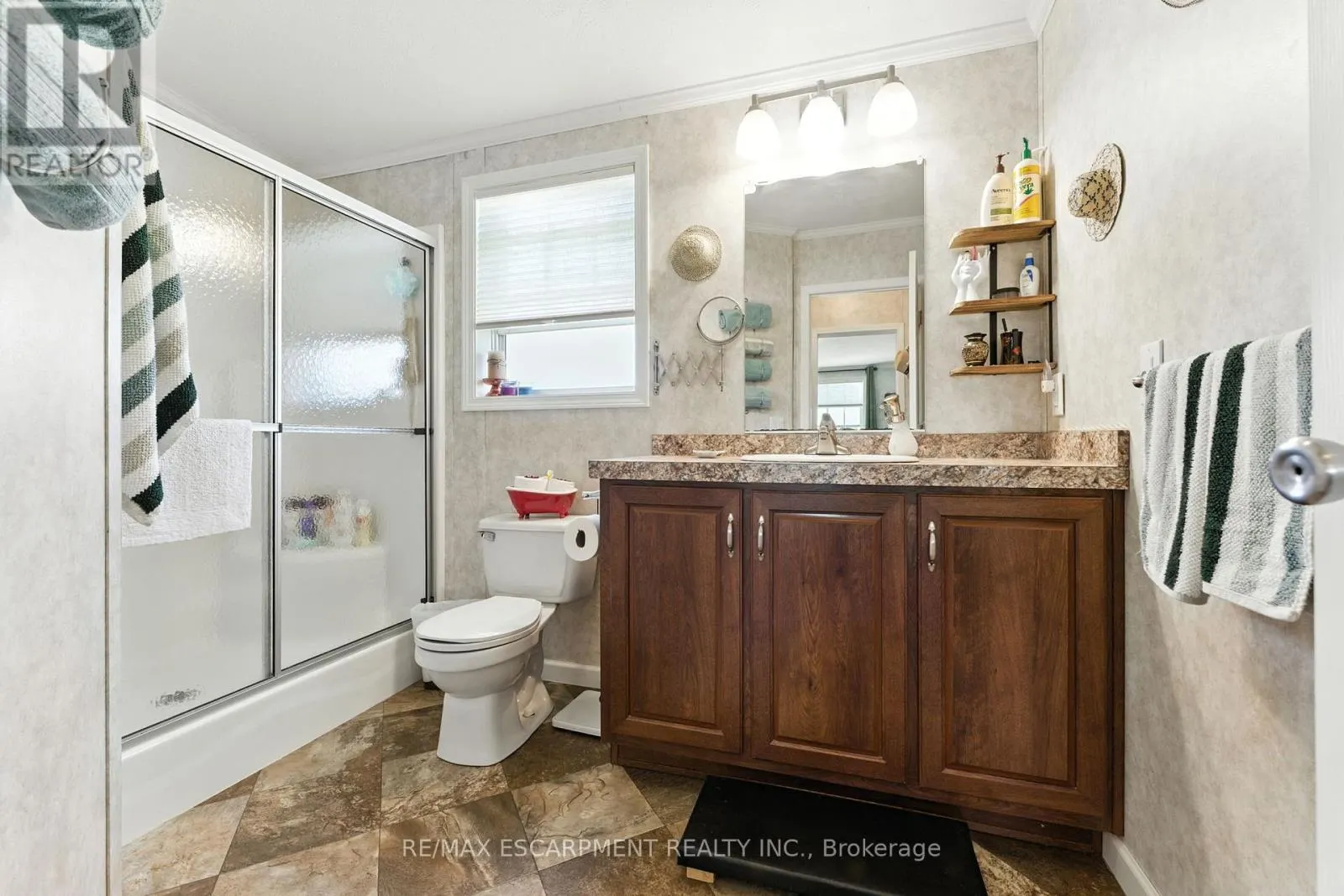 55 RIVERBEND CRESCENT