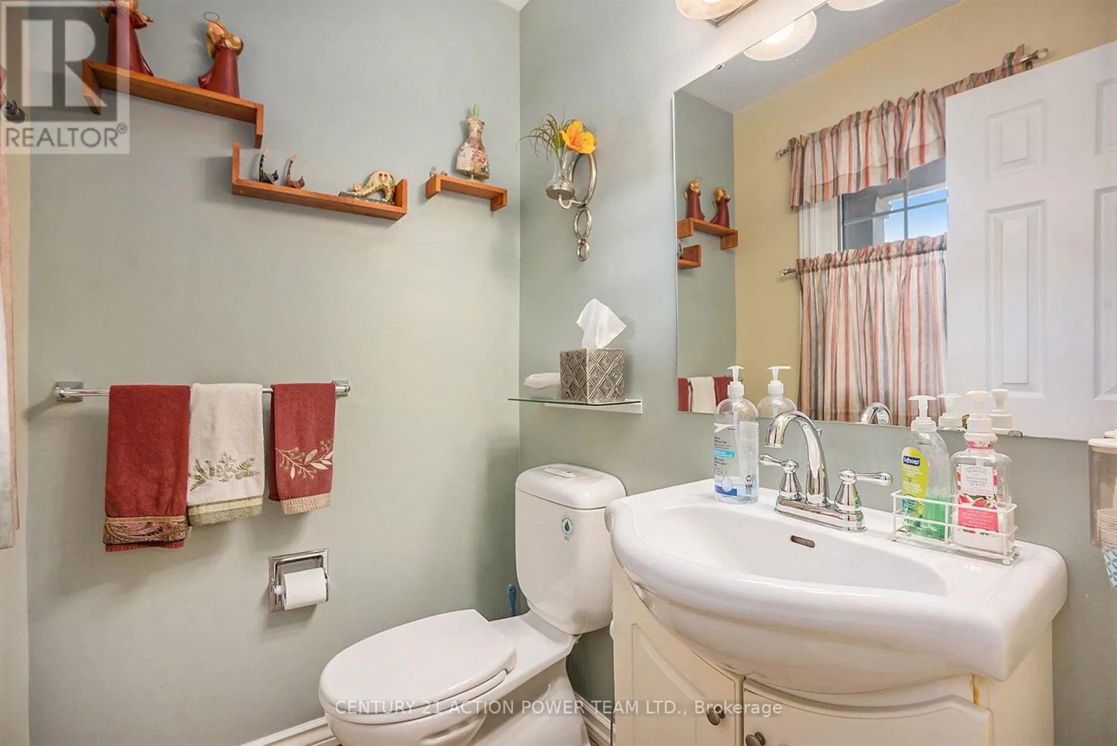 1358 TURNER CRESCENT