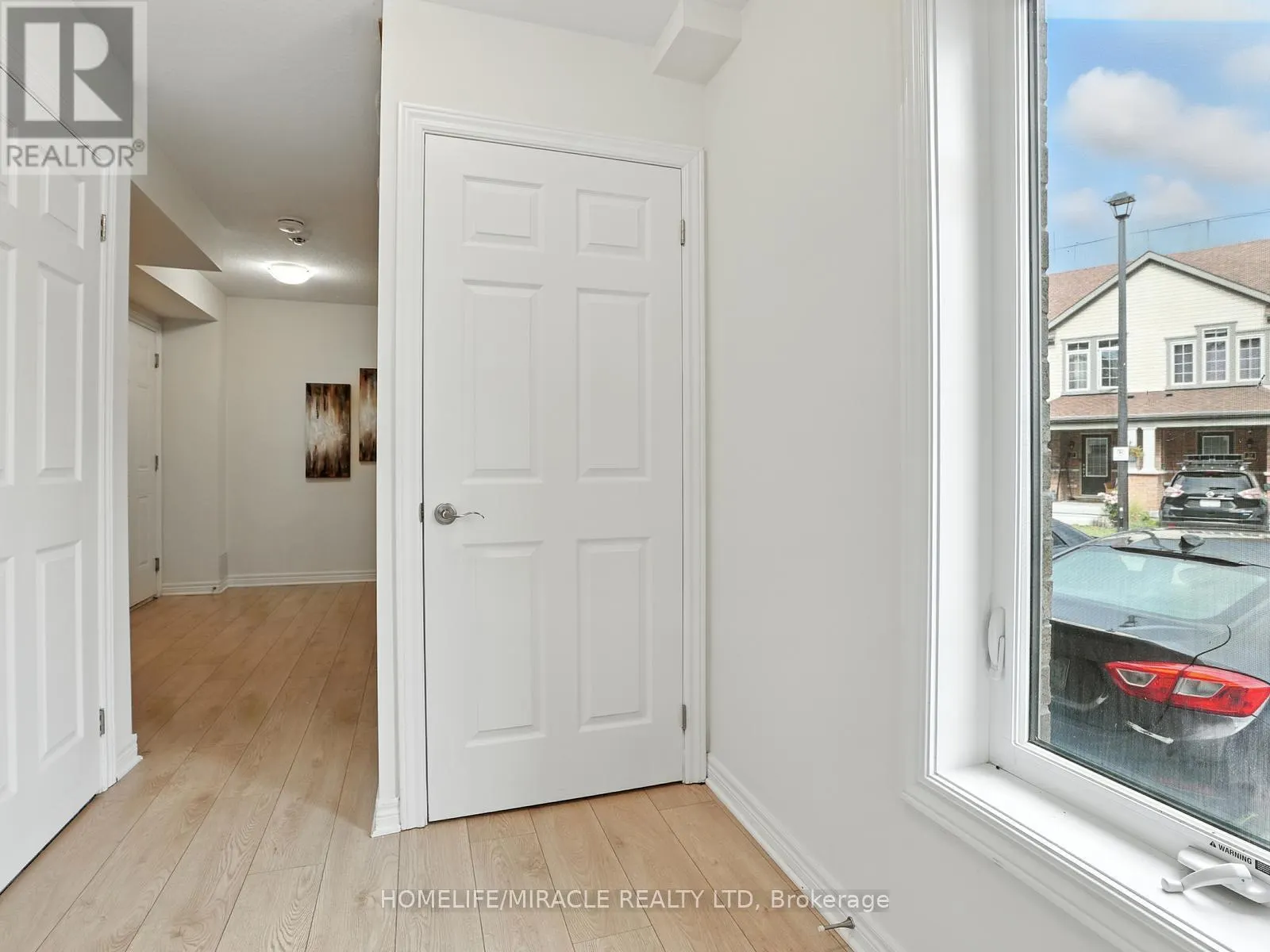 53 - 755 LINDEN DRIVE
