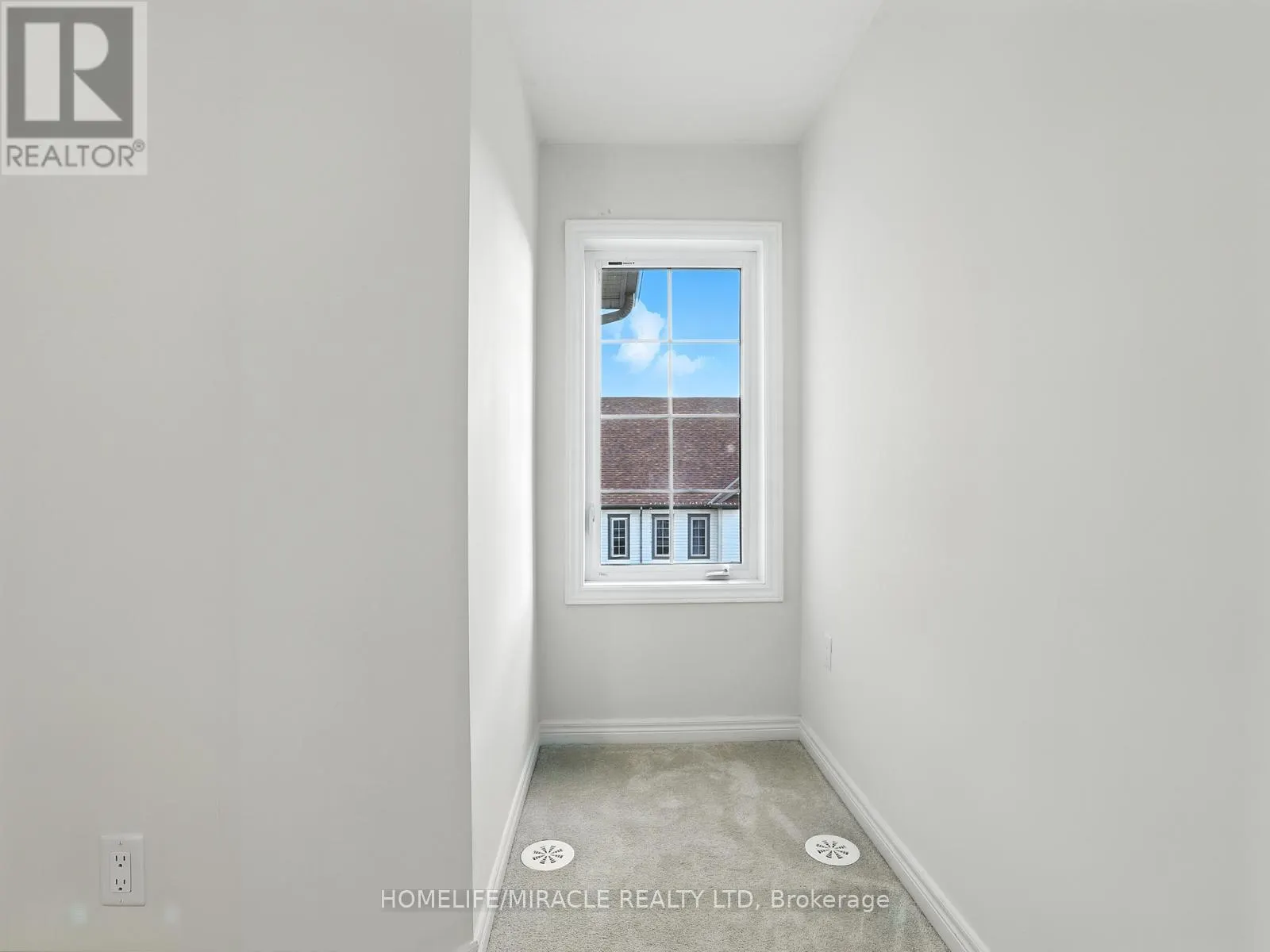 53 - 755 LINDEN DRIVE
