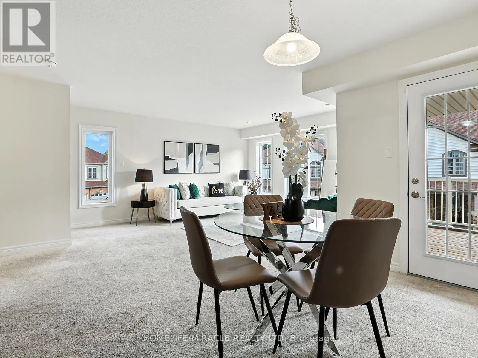 53 - 755 LINDEN DRIVE