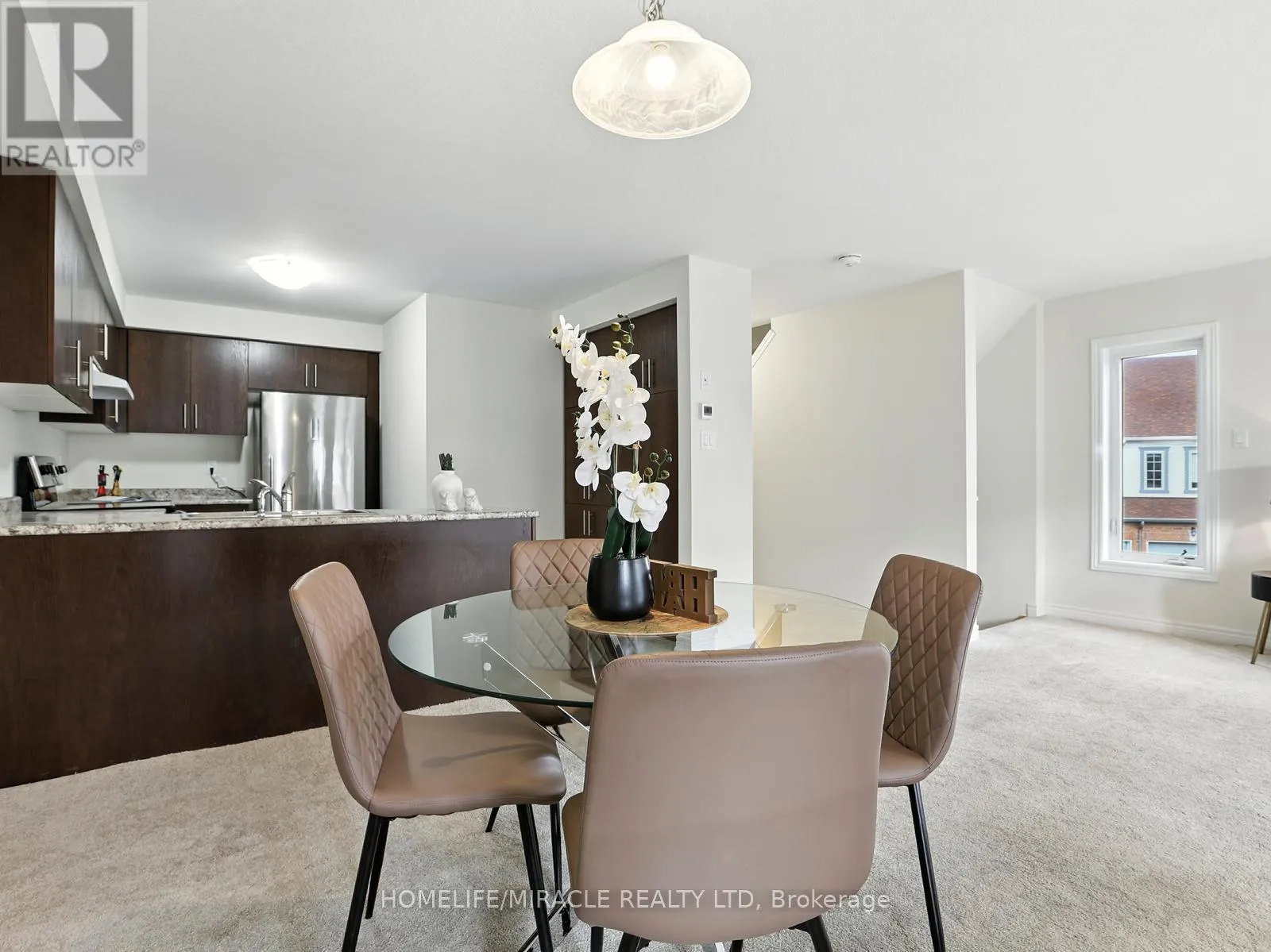 53 - 755 LINDEN DRIVE