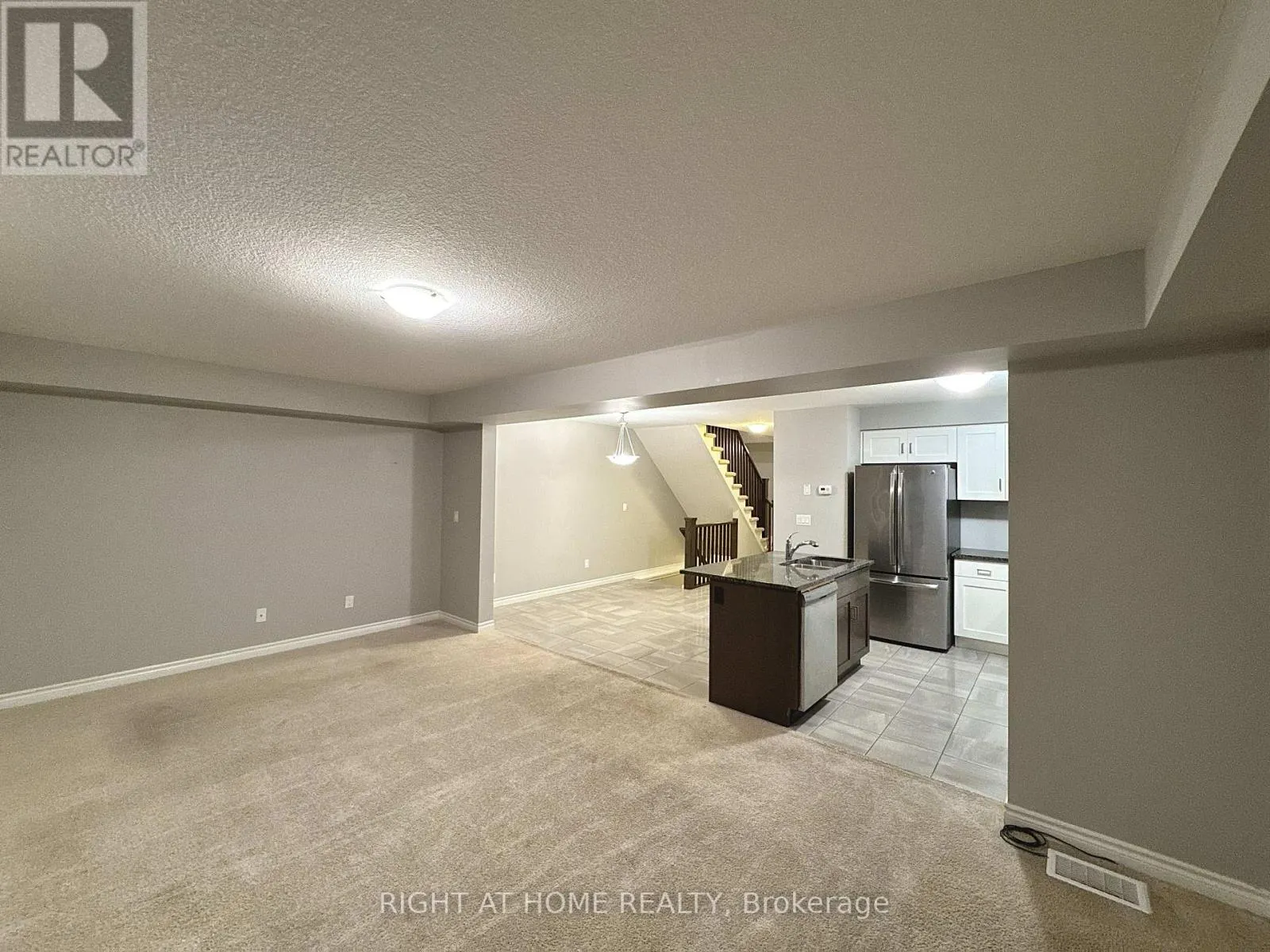 87 - 635 SAGINAW PARKWAY