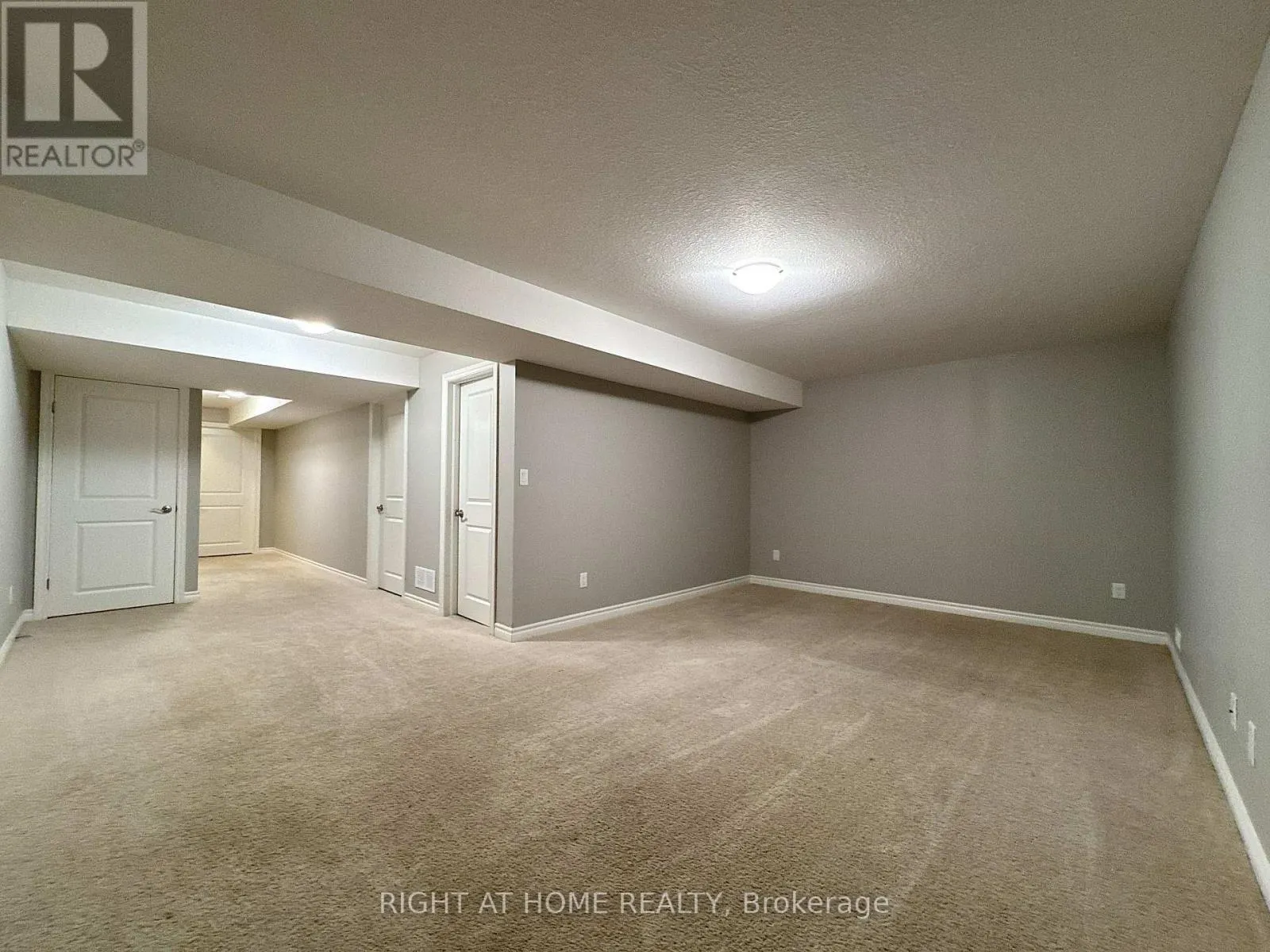 87 - 635 SAGINAW PARKWAY