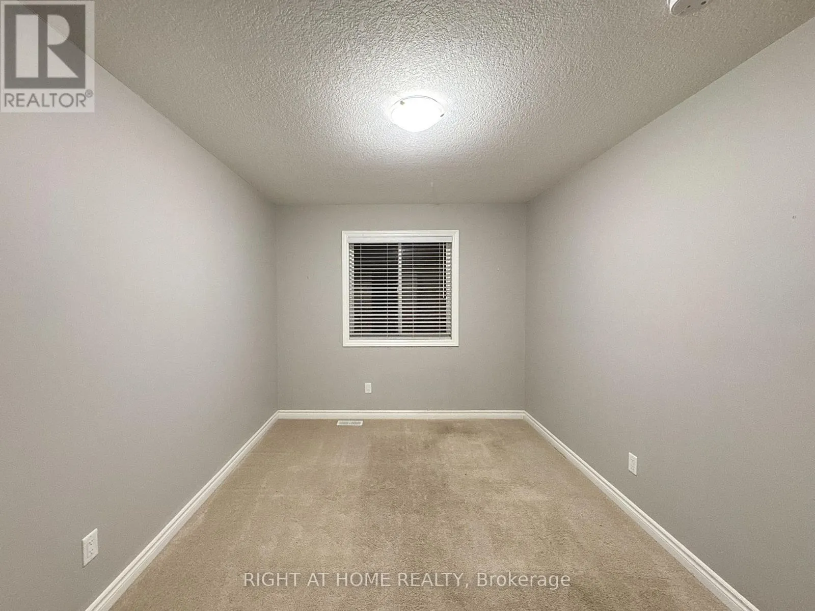 87 - 635 SAGINAW PARKWAY