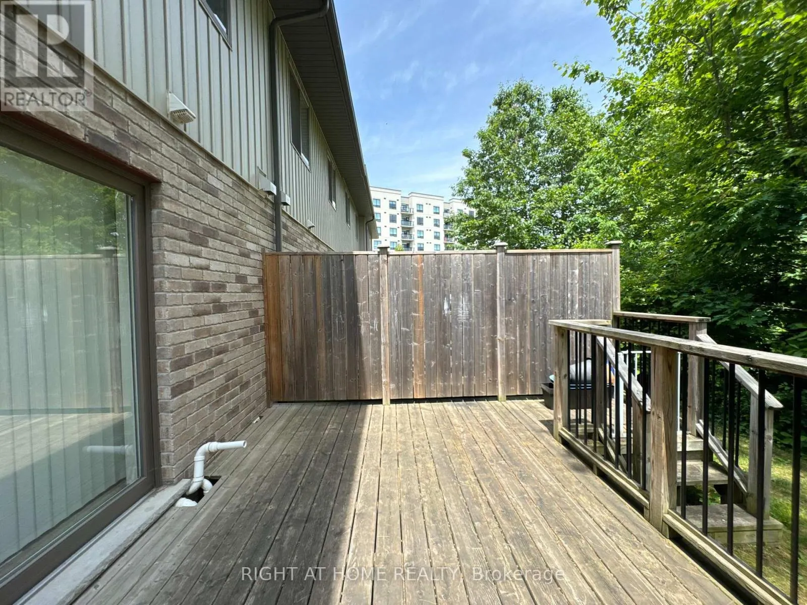 87 - 635 SAGINAW PARKWAY