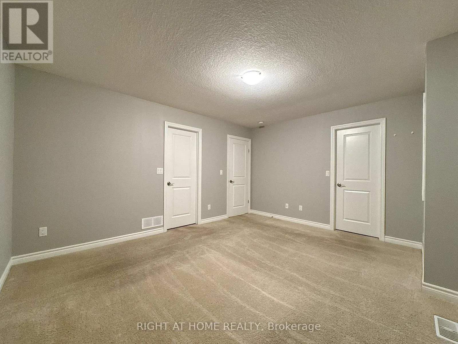 87 - 635 SAGINAW PARKWAY