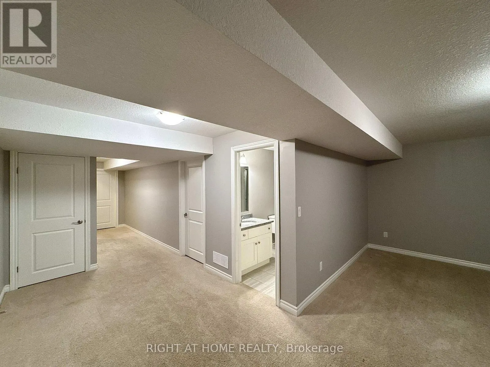 87 - 635 SAGINAW PARKWAY