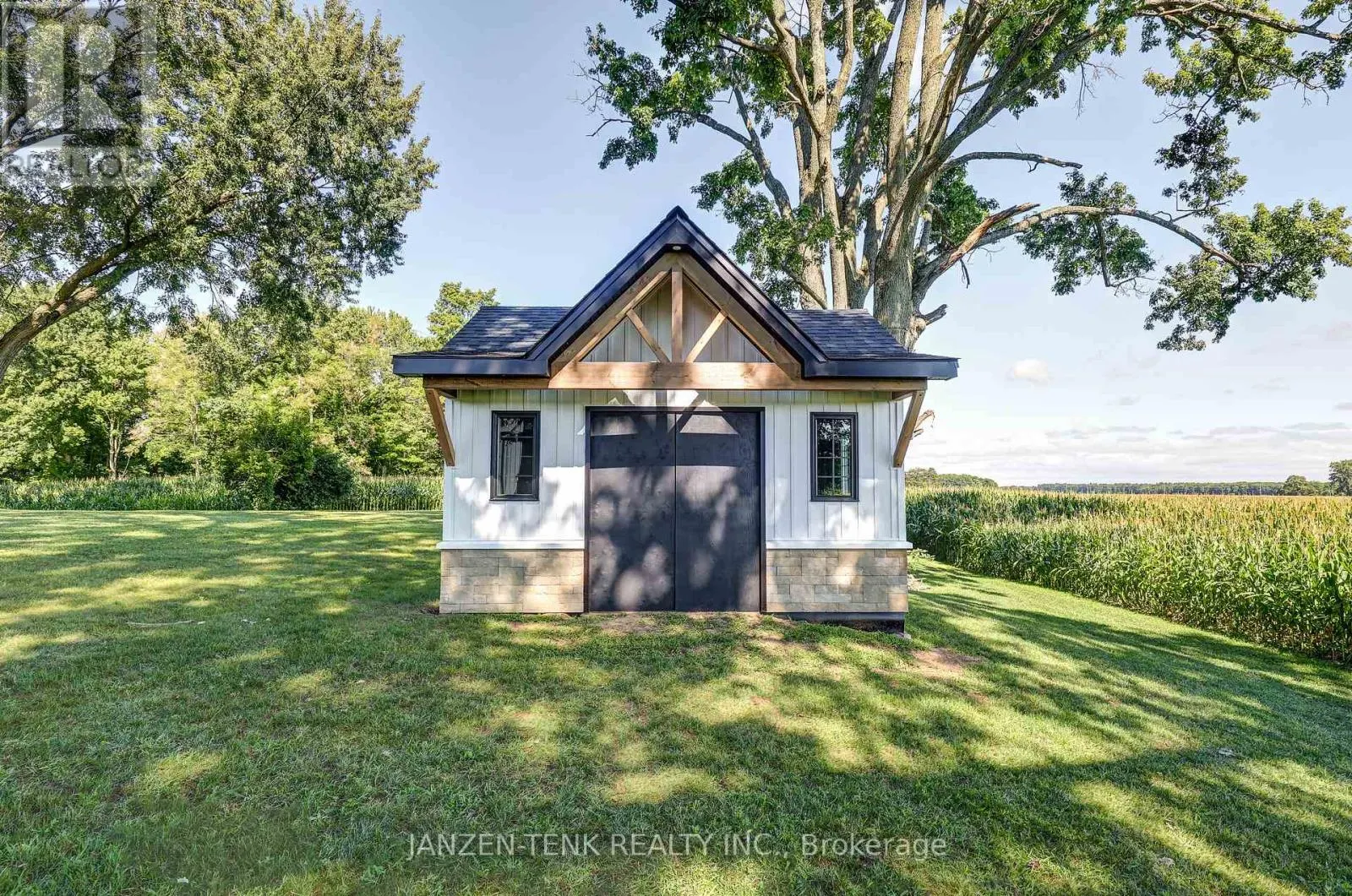 2946 NORFOLK CTY RD 23 ROAD