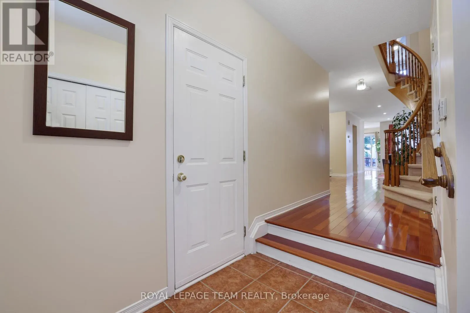 144 DEERCROFT AVENUE