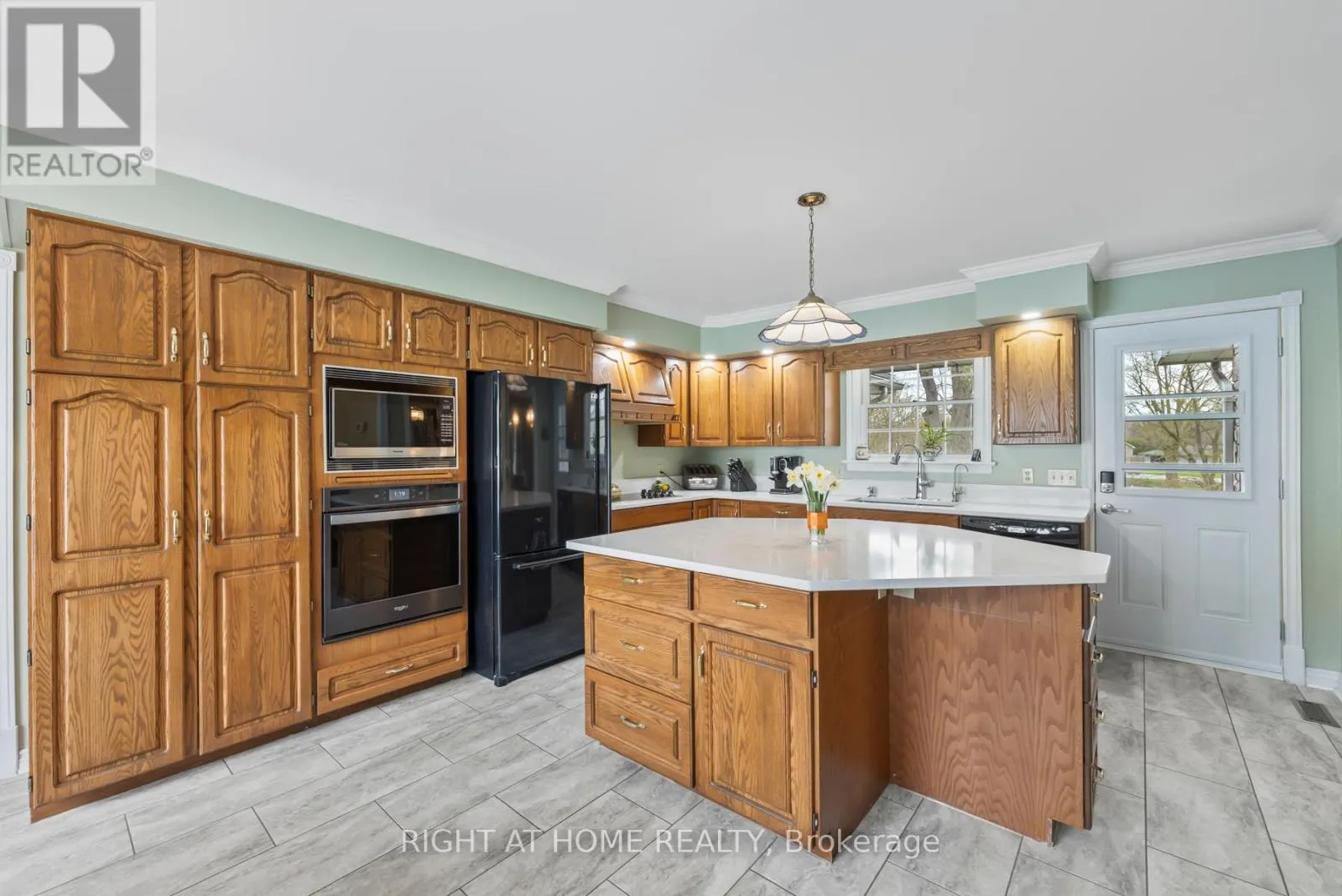 7349 COUNTY RD 2 ROAD