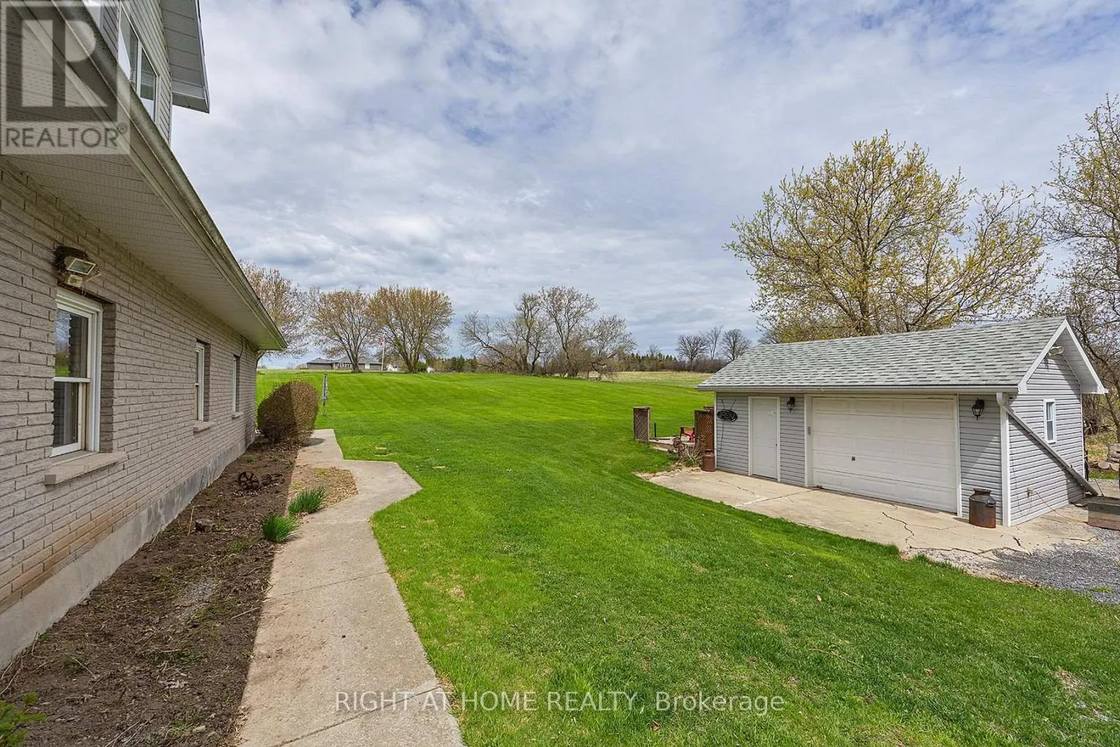 7349 COUNTY RD 2 ROAD