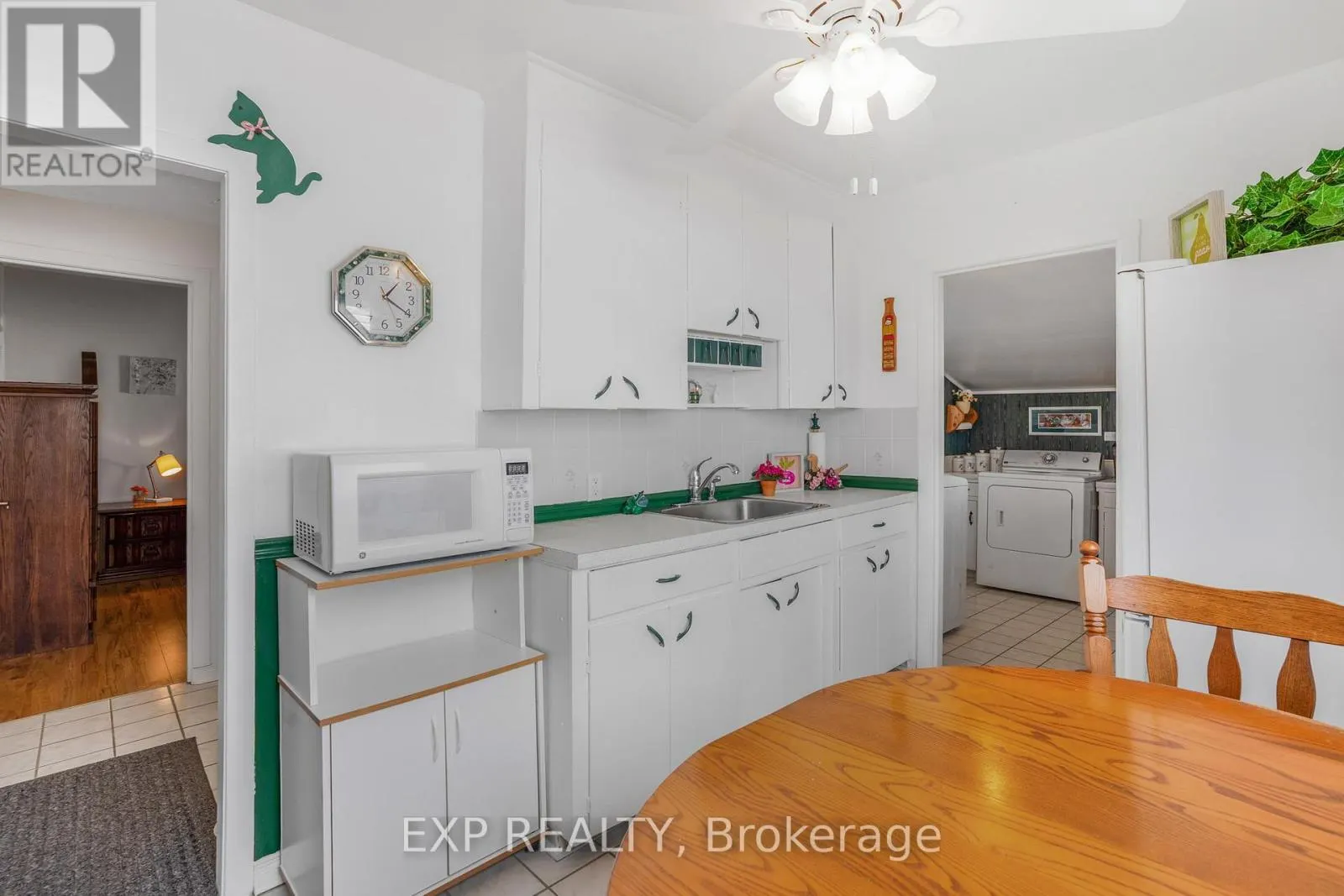 35 TWELFTH STREET E