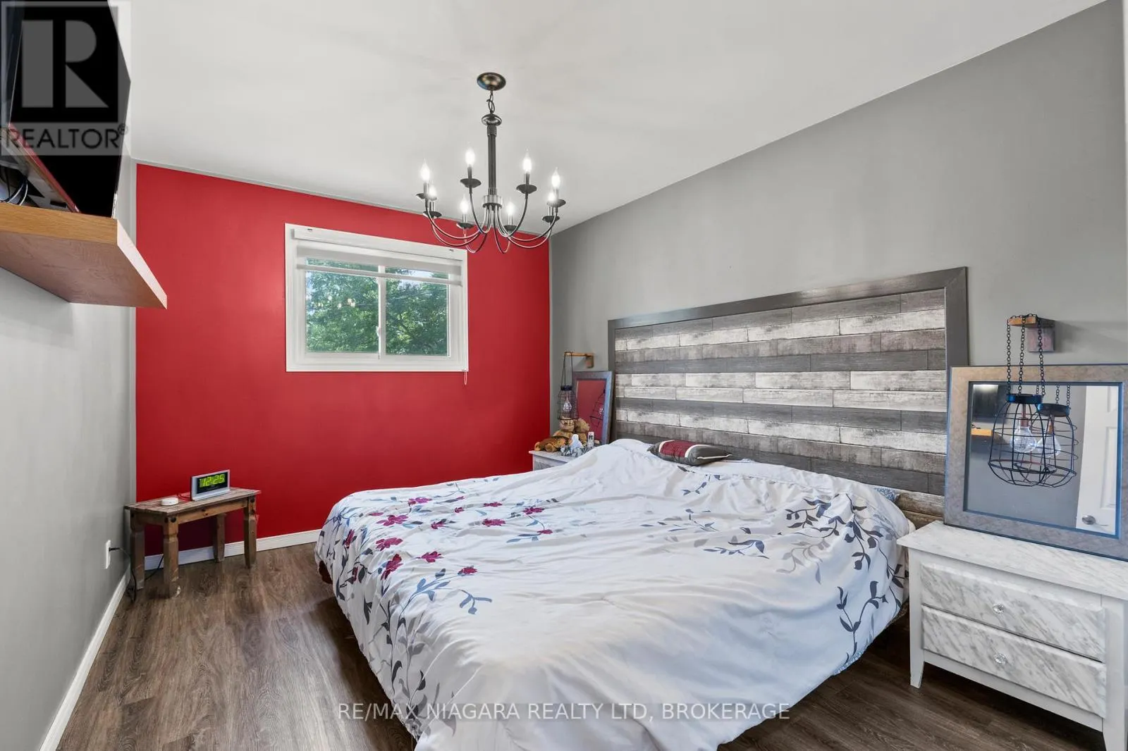 236 CUTRESS AVENUE