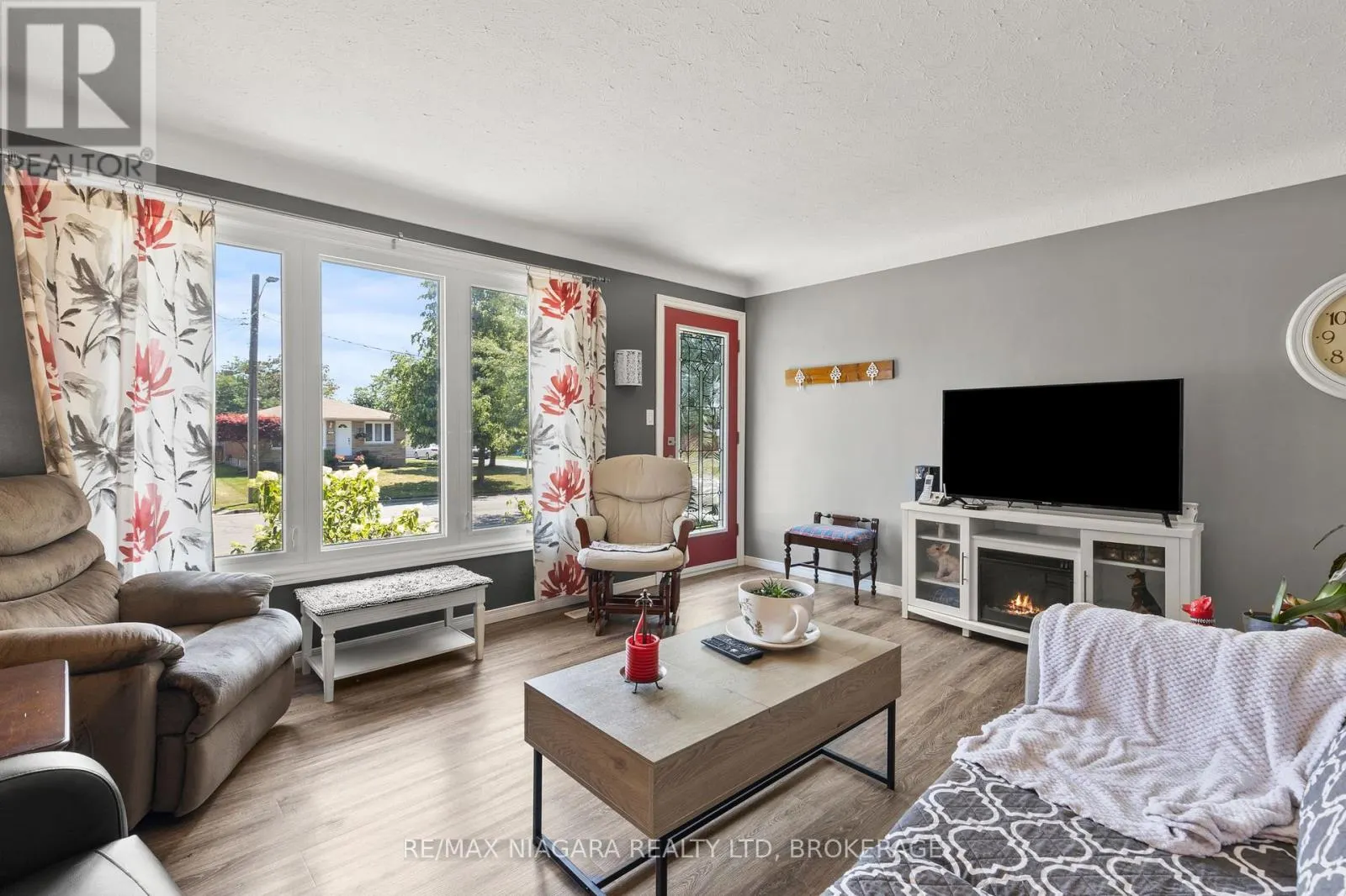 236 CUTRESS AVENUE