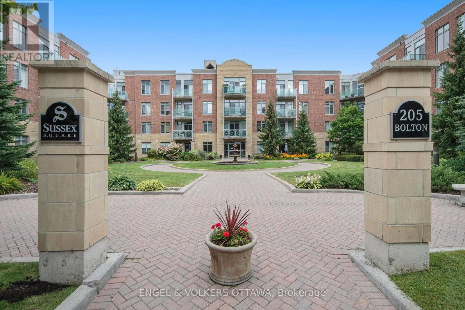 225 - 205 BOLTON STREET