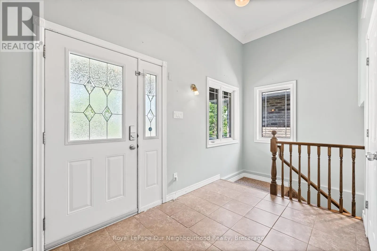 444 FLORENCE DRIVE