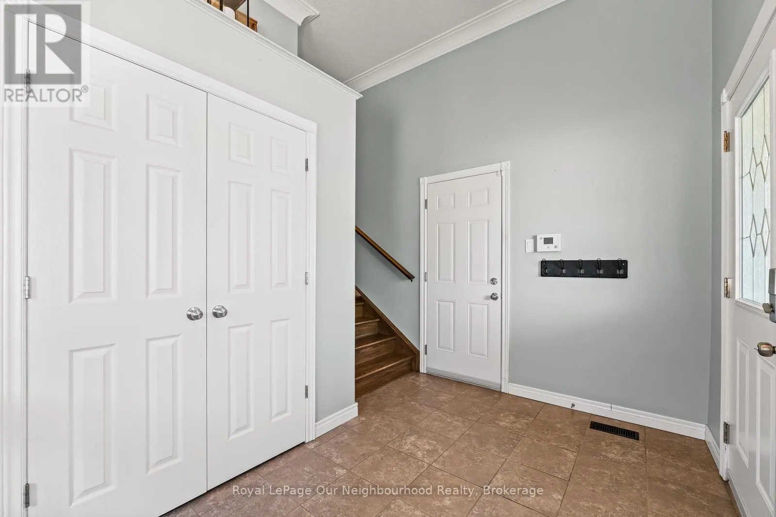 444 FLORENCE DRIVE