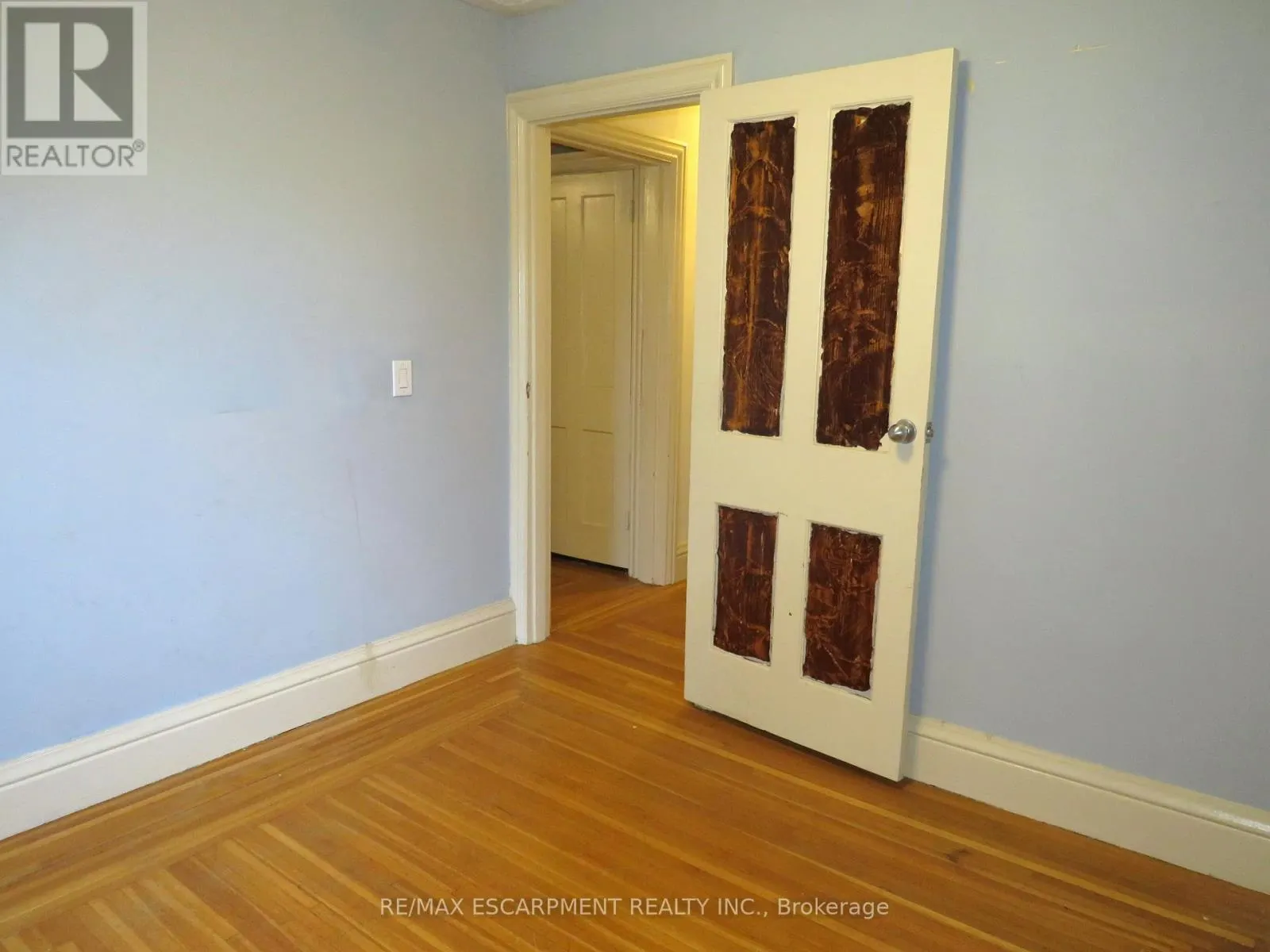 120 SANFORD AVENUE S