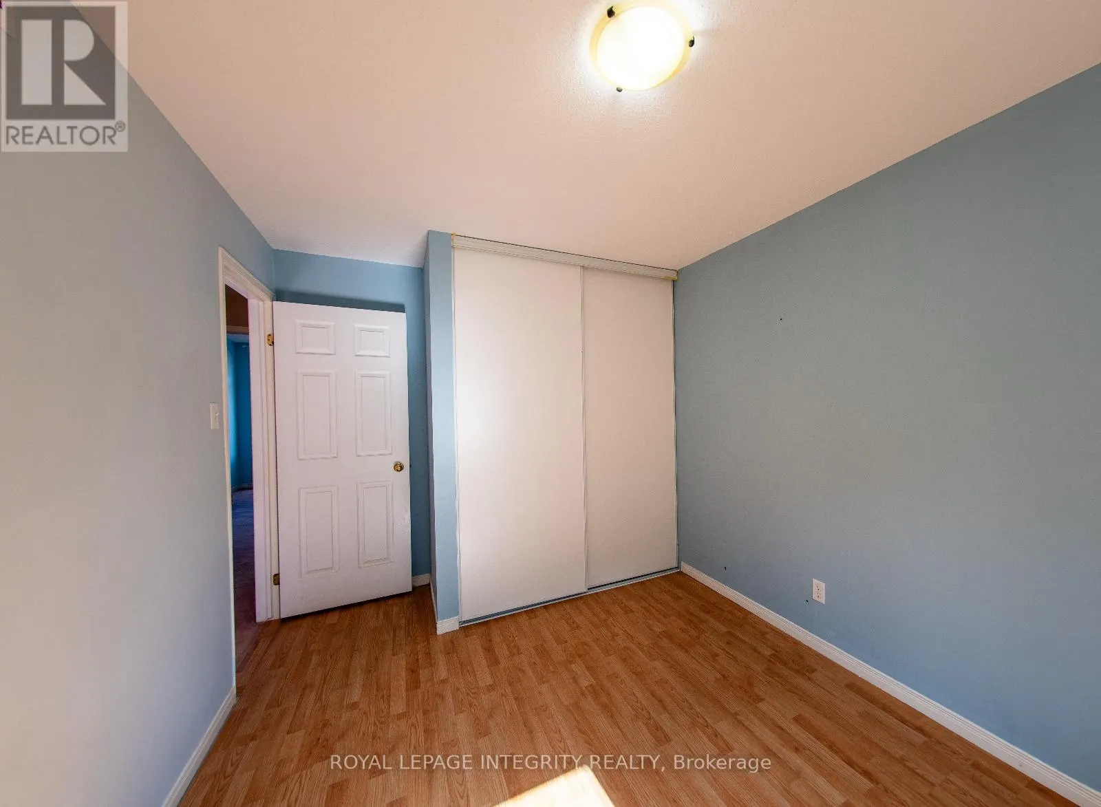 242 BEATRICE DRIVE