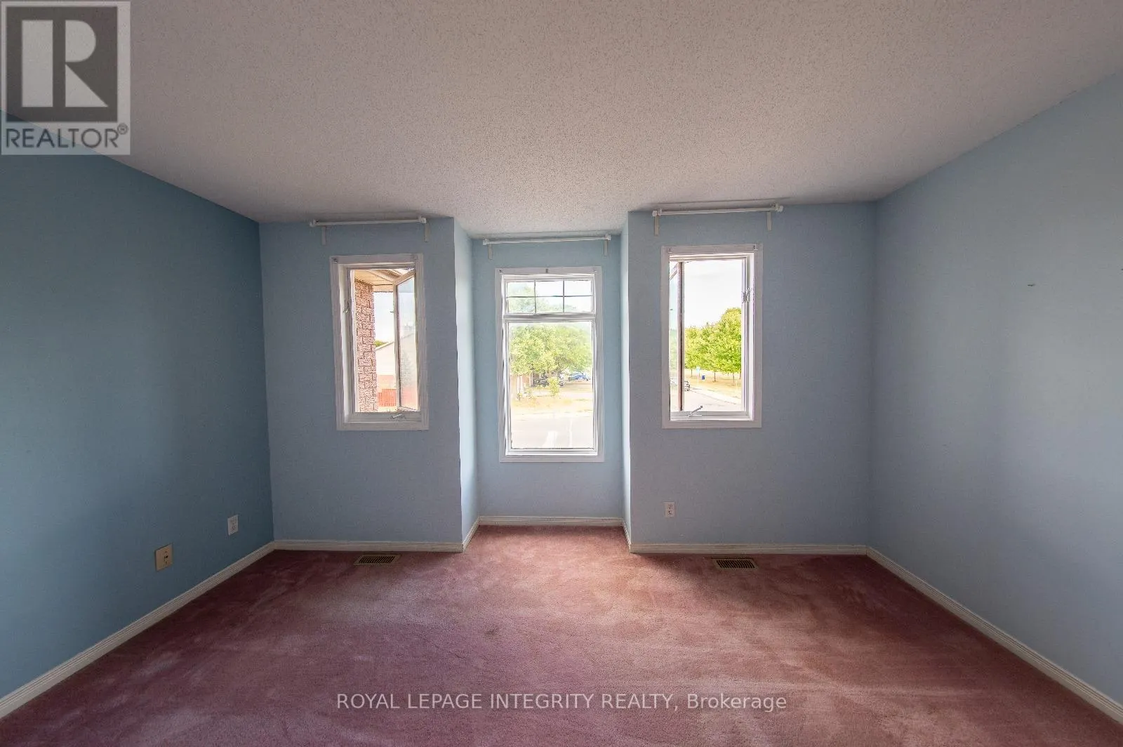 242 BEATRICE DRIVE