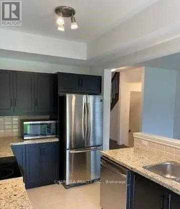 41 DENNIS DRIVE