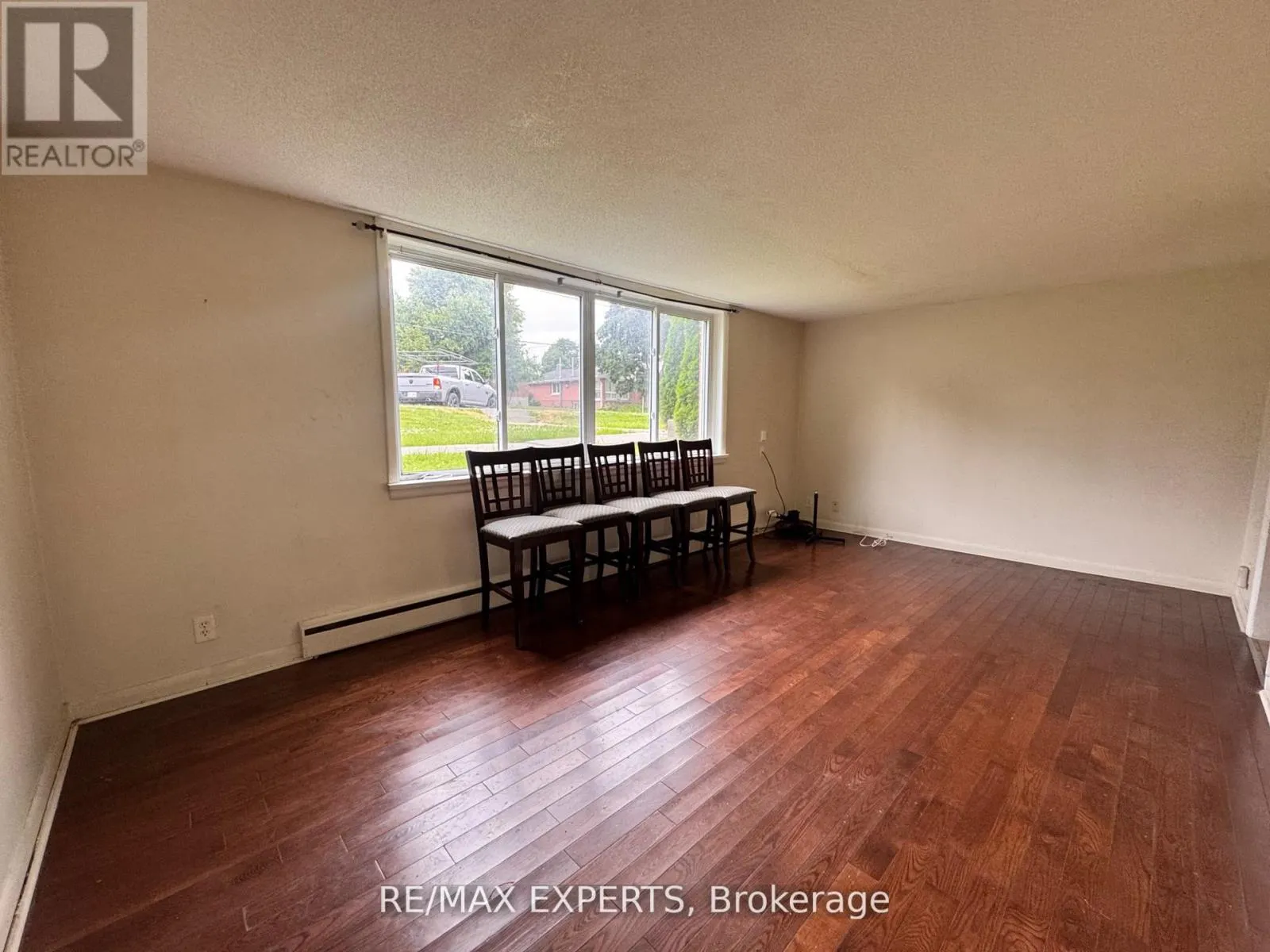 UNIT 1 - 63 DONALD STREET