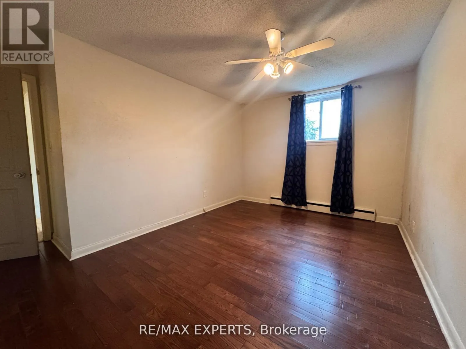 UNIT 1 - 63 DONALD STREET