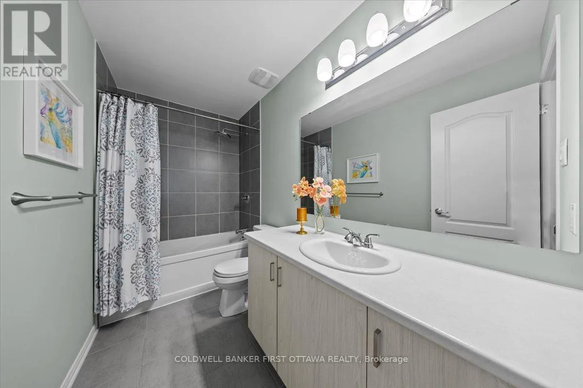 545 TULIP TREE WAY