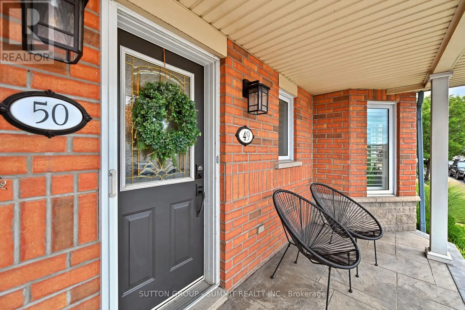 49 - 515 NORTH SERVICE ROAD