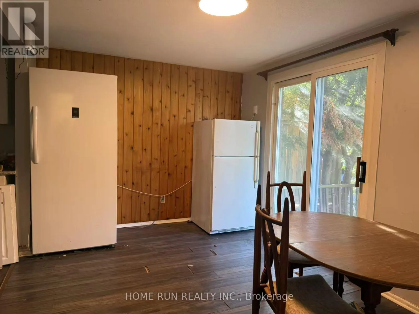 1285 MEADOWLAND DRIVE E