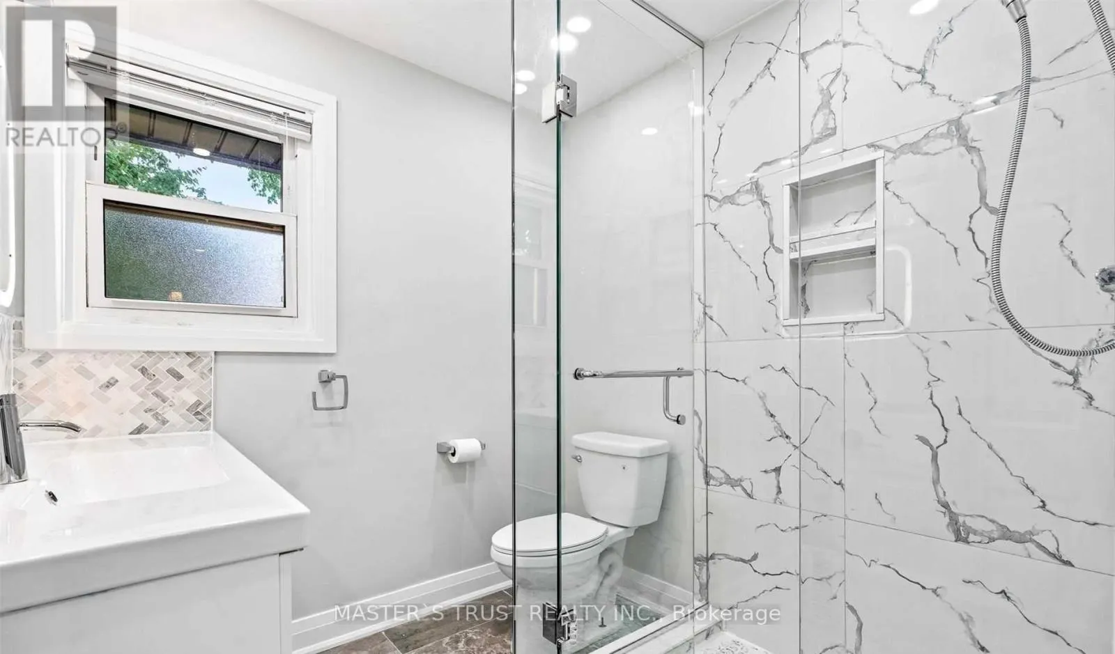 25 SPRING GARDEN BOULEVARD