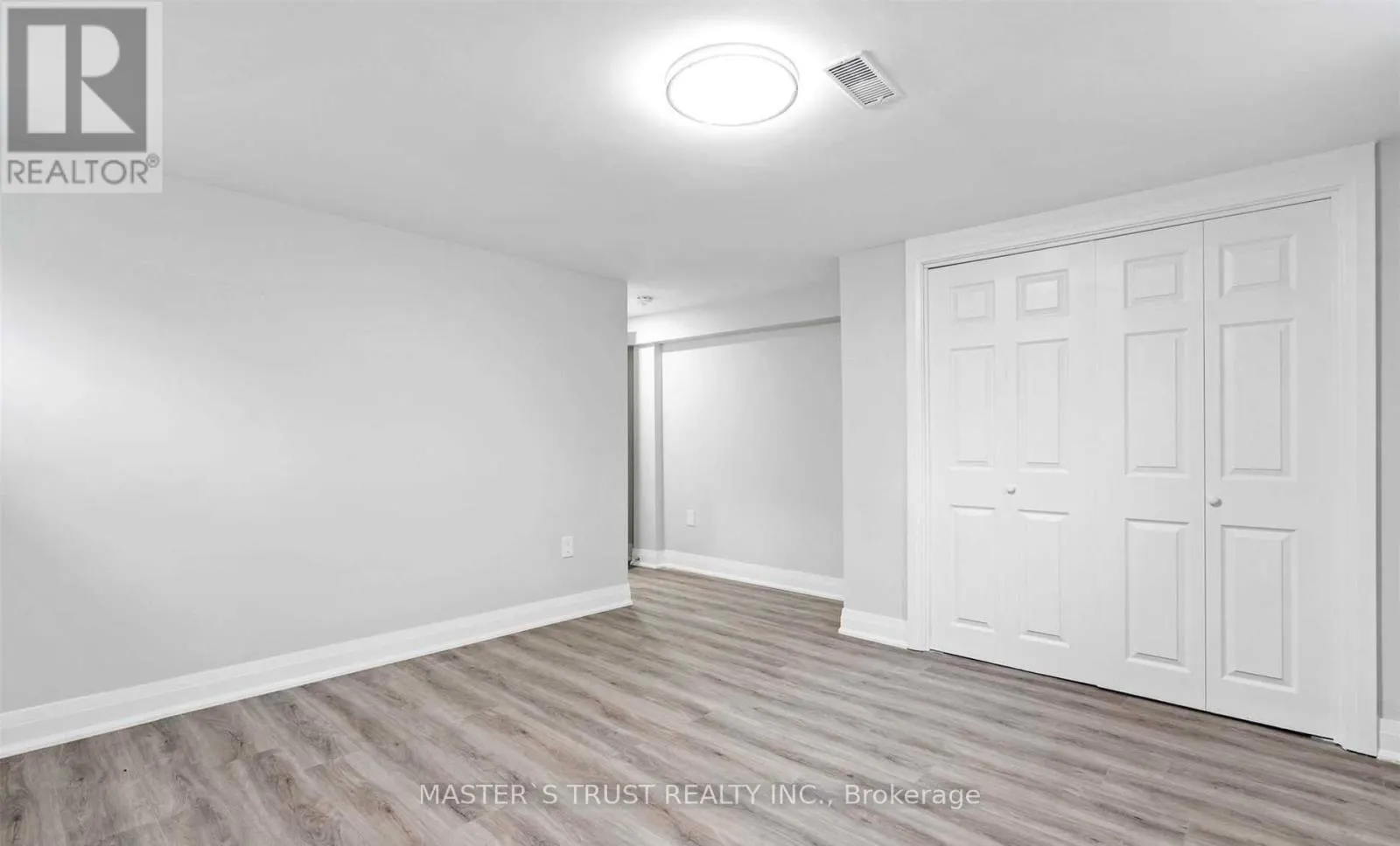 25 SPRING GARDEN BOULEVARD